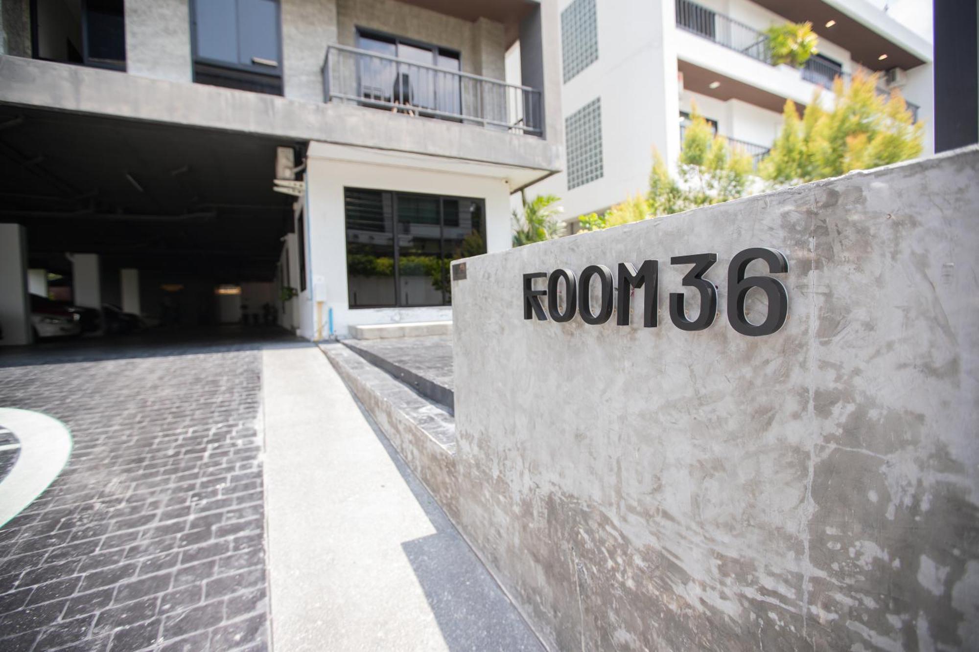 Room 36 Service Apartment Bangkok Esterno foto